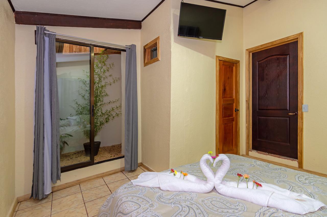 Monte Fresco Hostel Boutique Puntarenas Kültér fotó